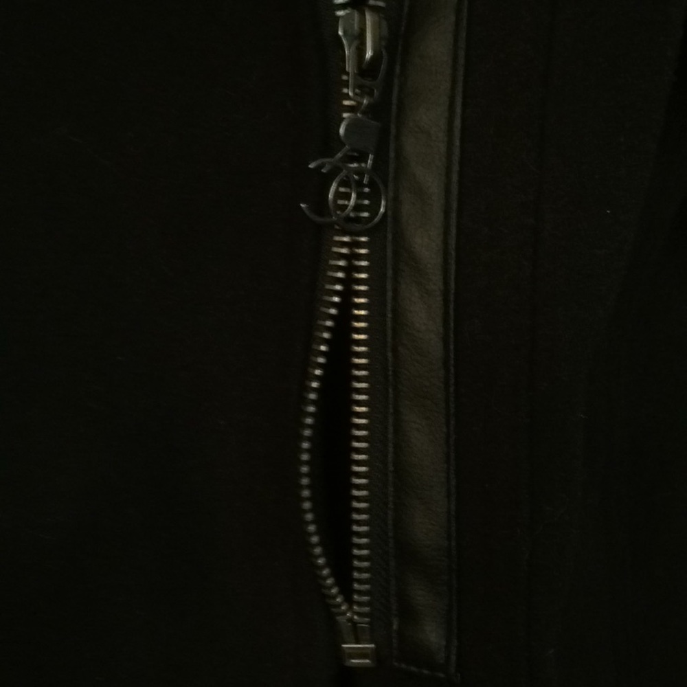 Rocawear Wool Blend Woman’s Coat - Picture 7 of 7